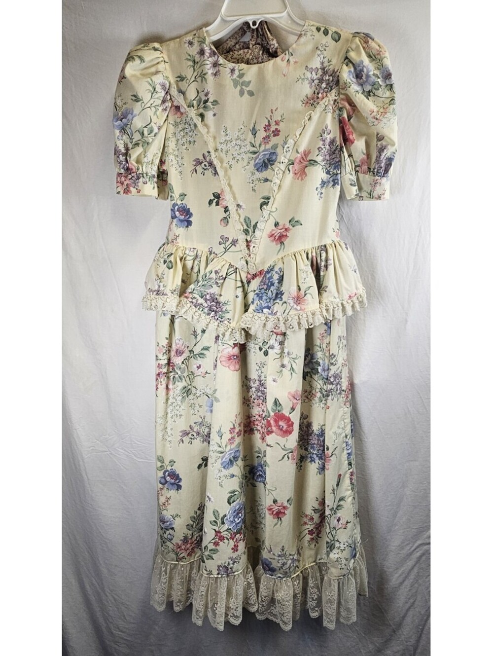 Vintage 1970s 1980s Cottagecore Prairie Maxi Dress Floral Victorian Revival